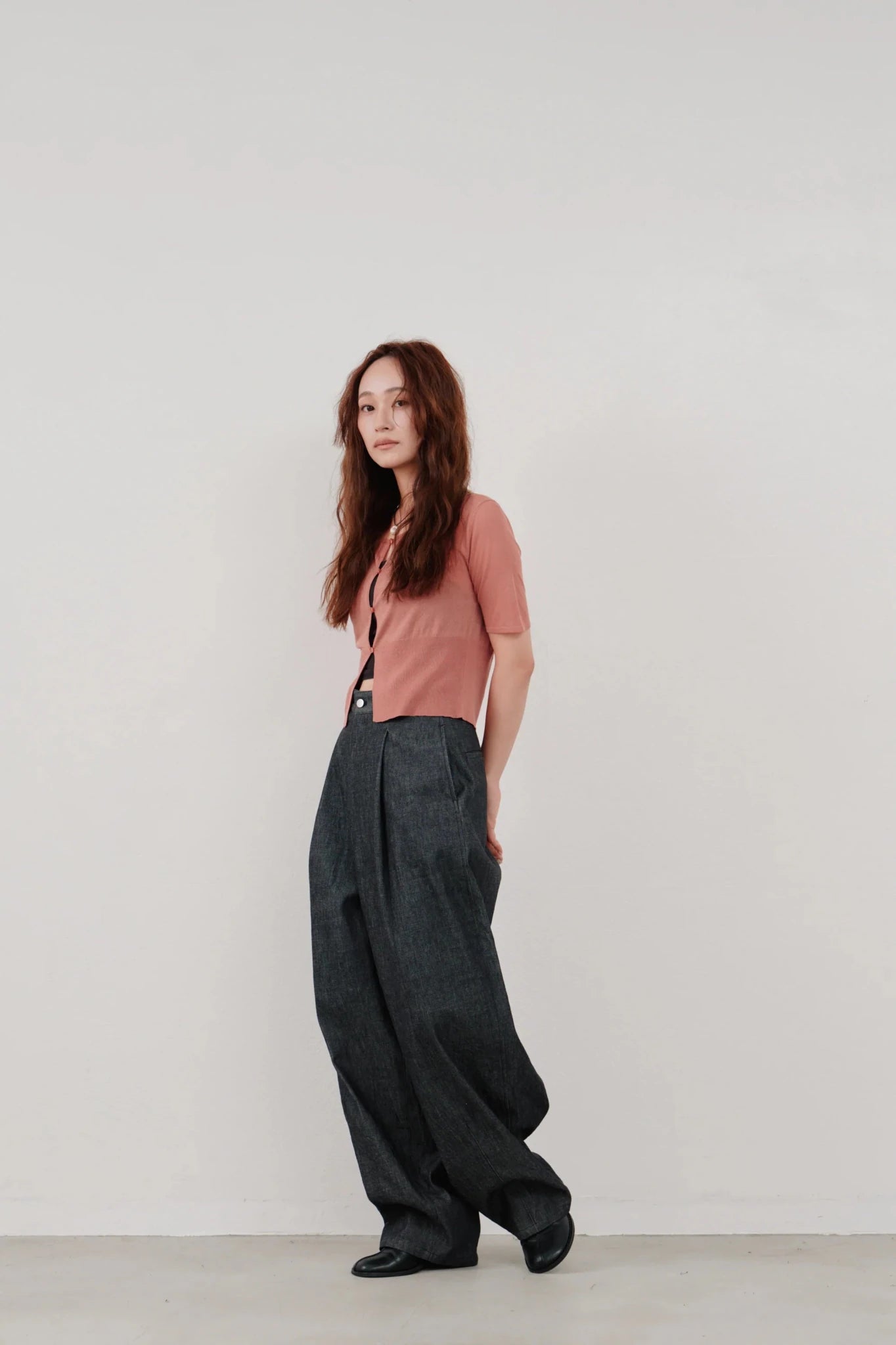 【Hella 2026 SPRING/SUMMER】cropped sheer knit cardigan - Champdelarose