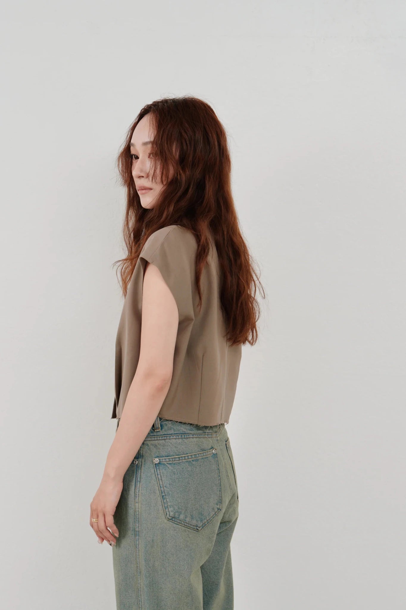 【Hella 2026 SPRING/SUMMER】cut off cropped shirt - Champdelarose
