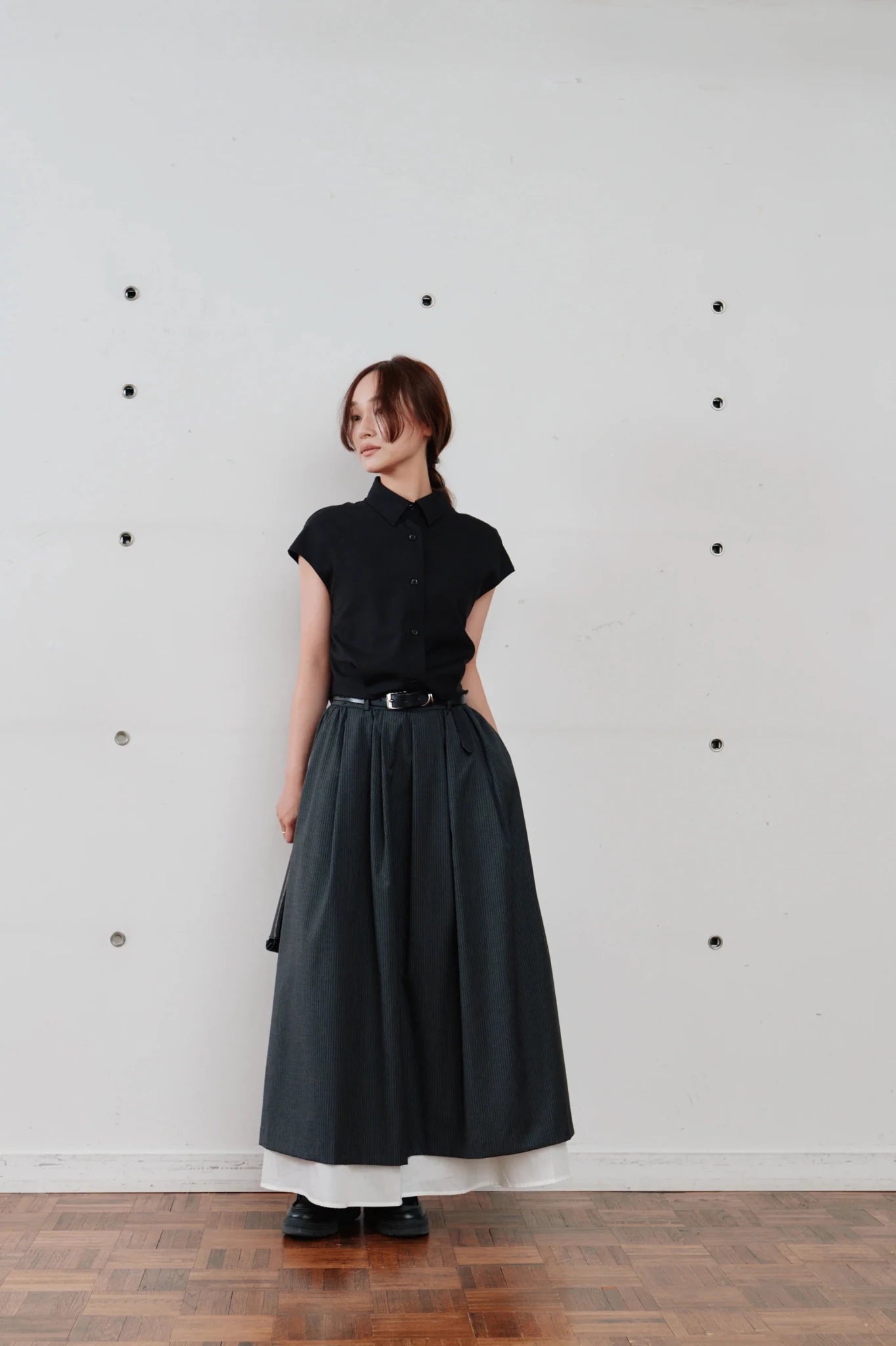 【Hella 2026 SPRING/SUMMER】cut off cropped shirt - Champdelarose