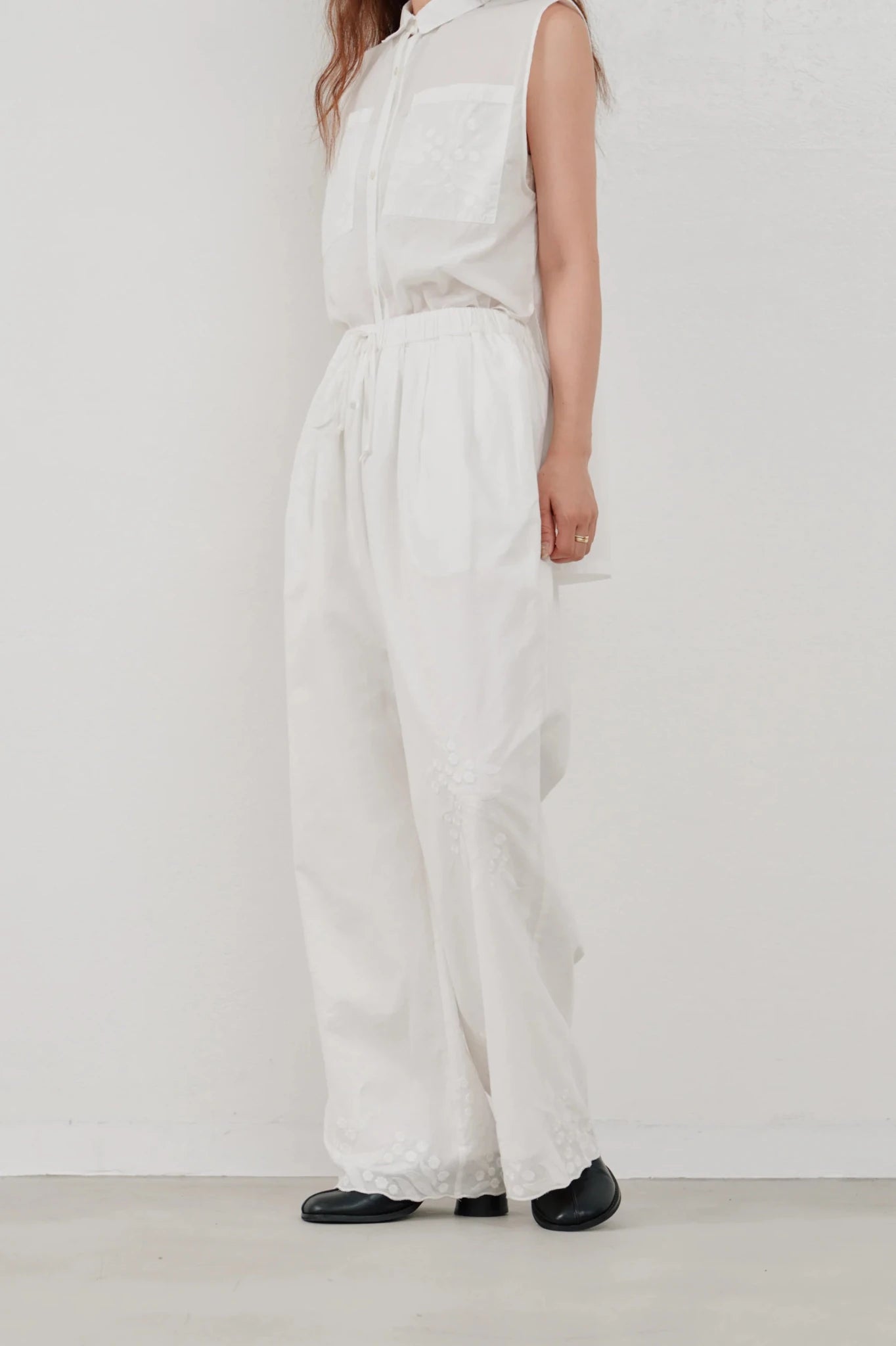 【Hella 2026 SPRING/SUMMER】embroidery easy pants - Champdelarose