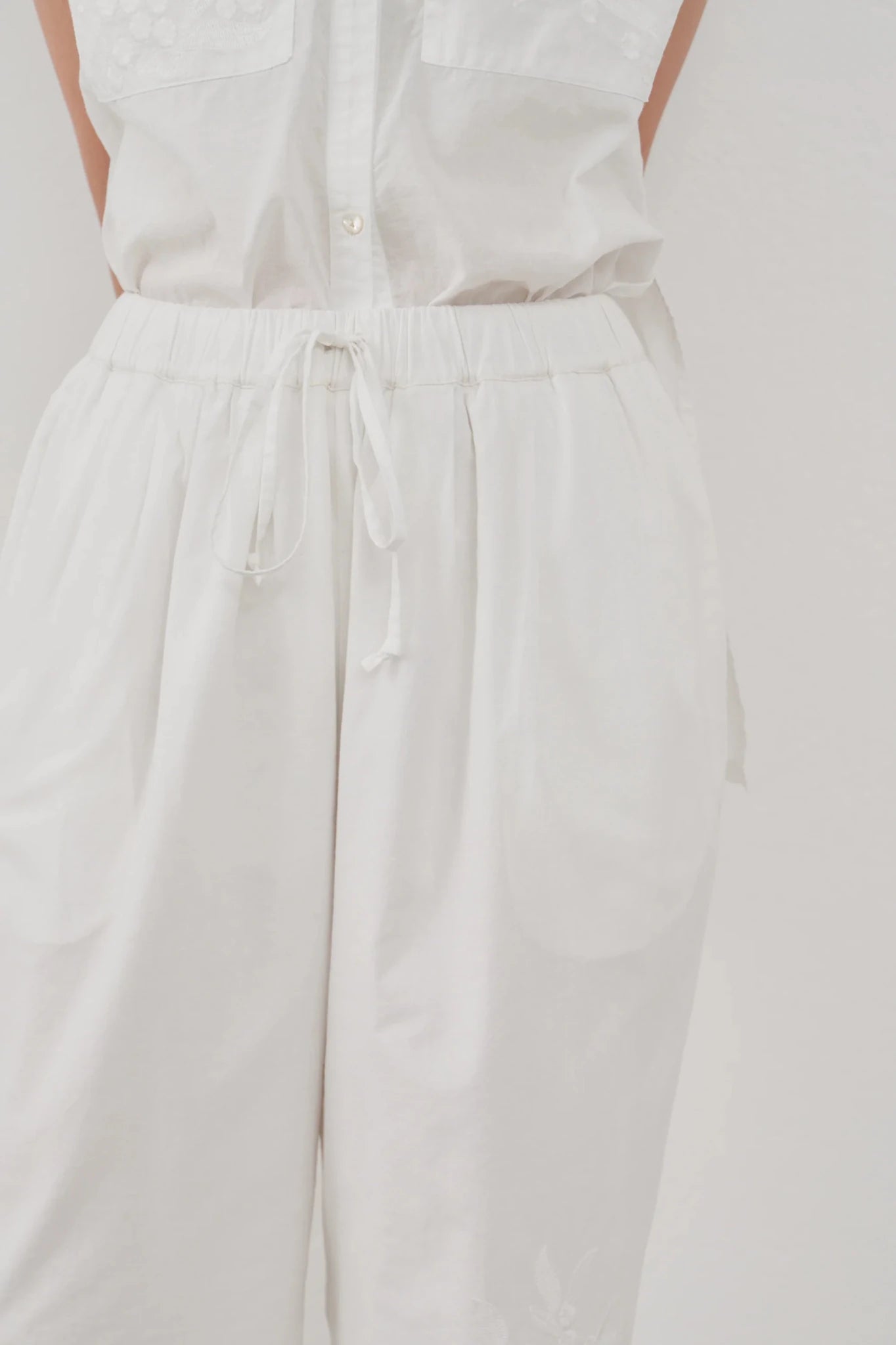 【Hella 2026 SPRING/SUMMER】embroidery easy pants - Champdelarose