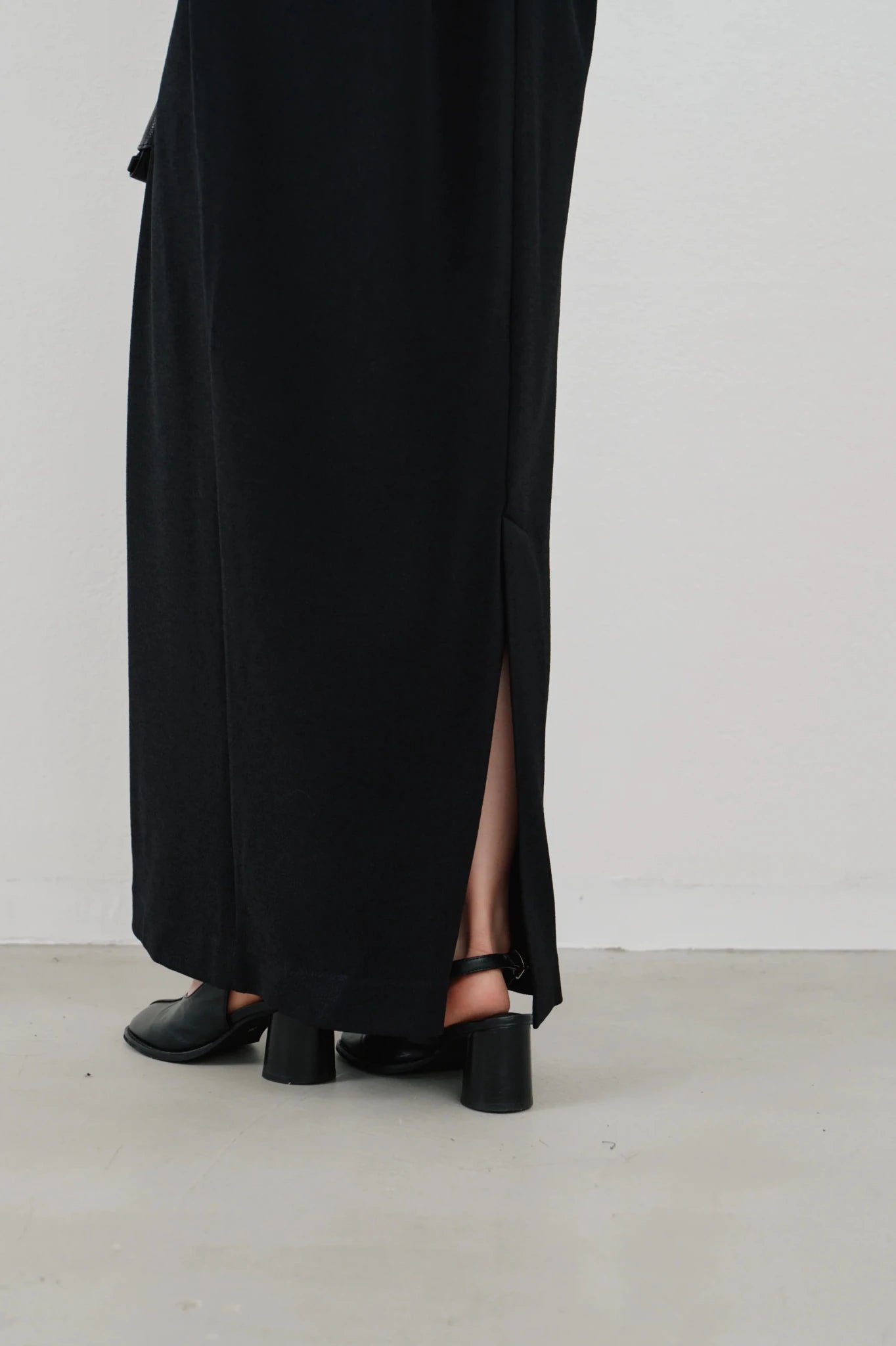 【Hella 2026 SPRING/SUMMER】front tuck cocoon dress - Champdelarose