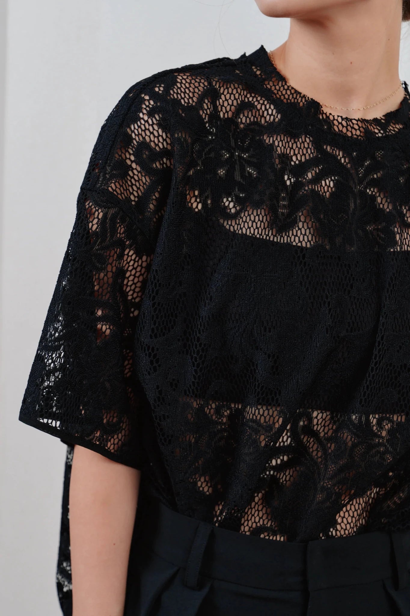 【Hella 2026 SPRING/SUMMER】rascel lace half sleeve top - Champdelarose