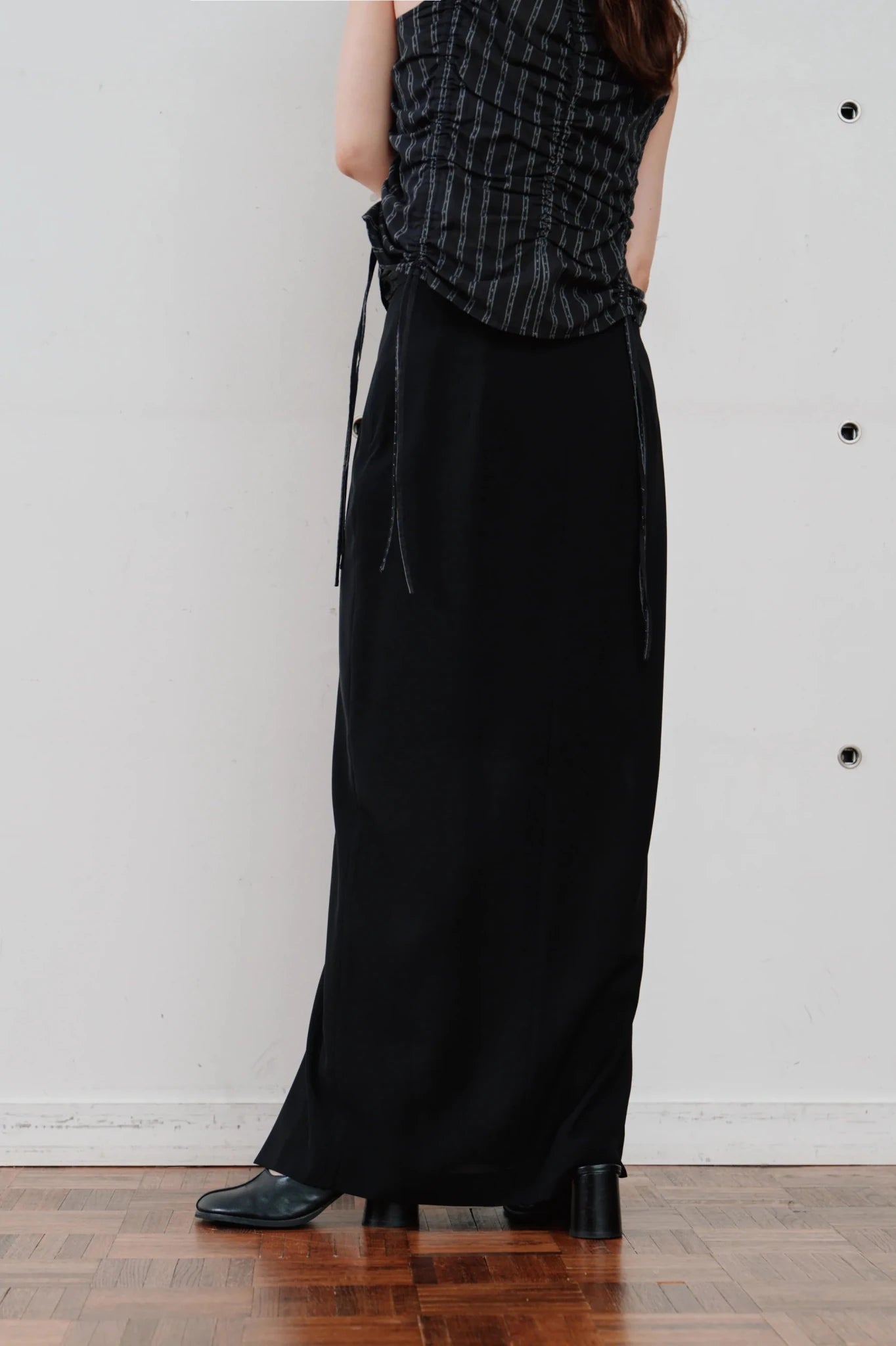 【Hella 2026 SPRING/SUMMER】sheer pencil skirt - Champdelarose