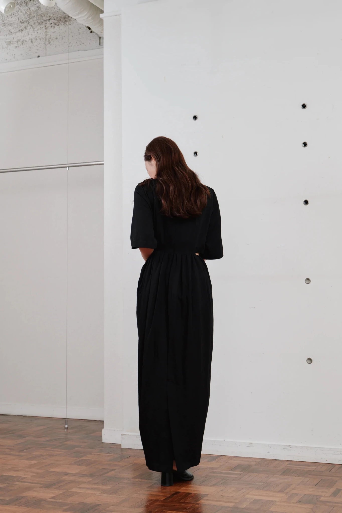 【Hella 2026 SPRING/SUMMER】waist side slit cocoon dress - Champdelarose