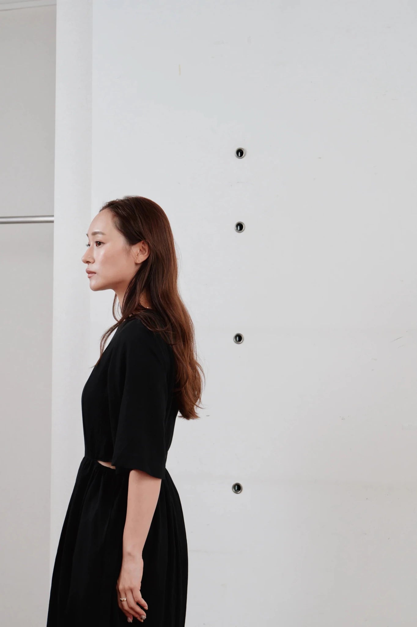 【Hella 2026 SPRING/SUMMER】waist side slit cocoon dress - Champdelarose