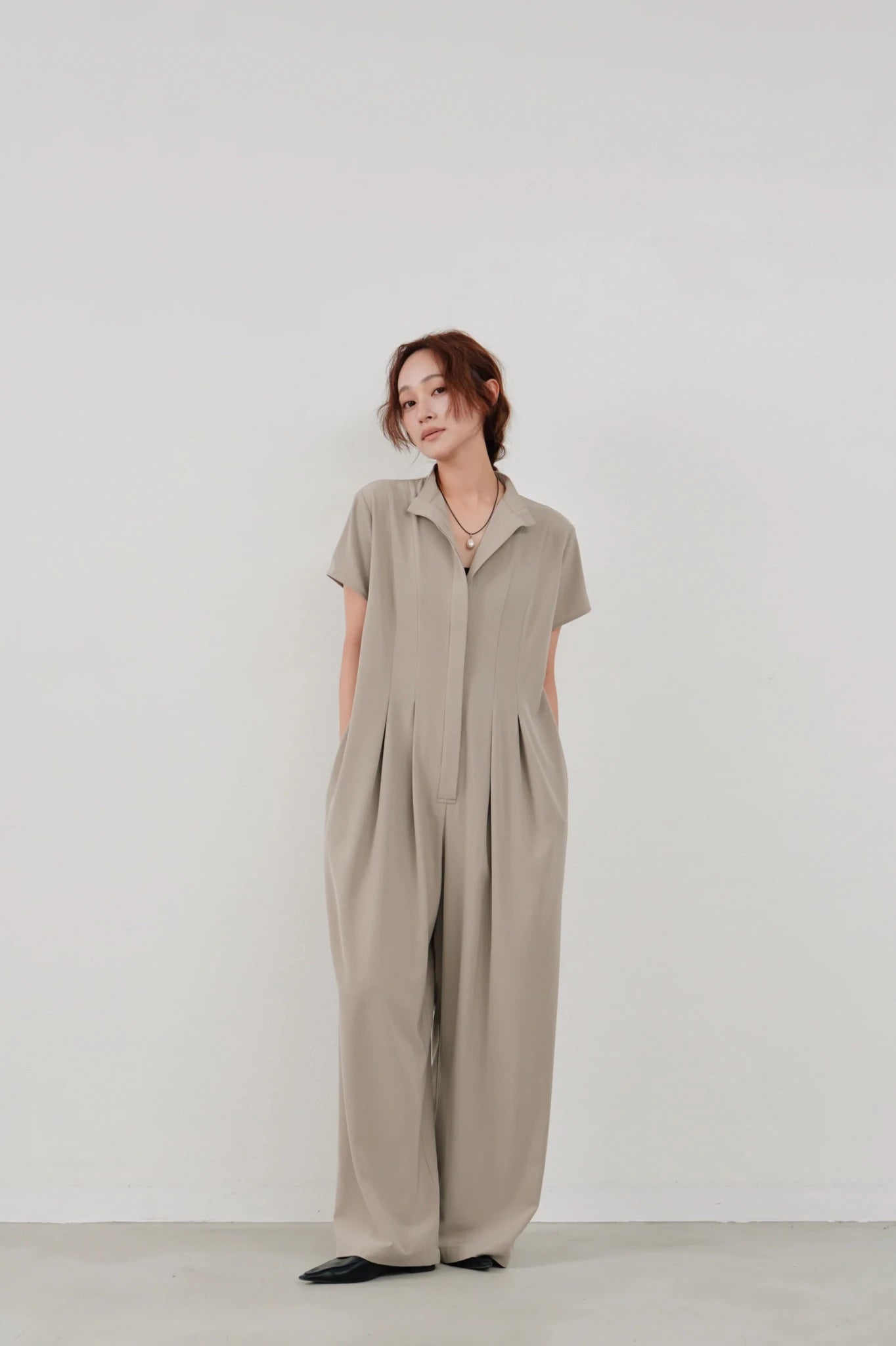 【Hella 2026 SPRING/SUMMER】wide tuck jumpsuit - Champdelarose