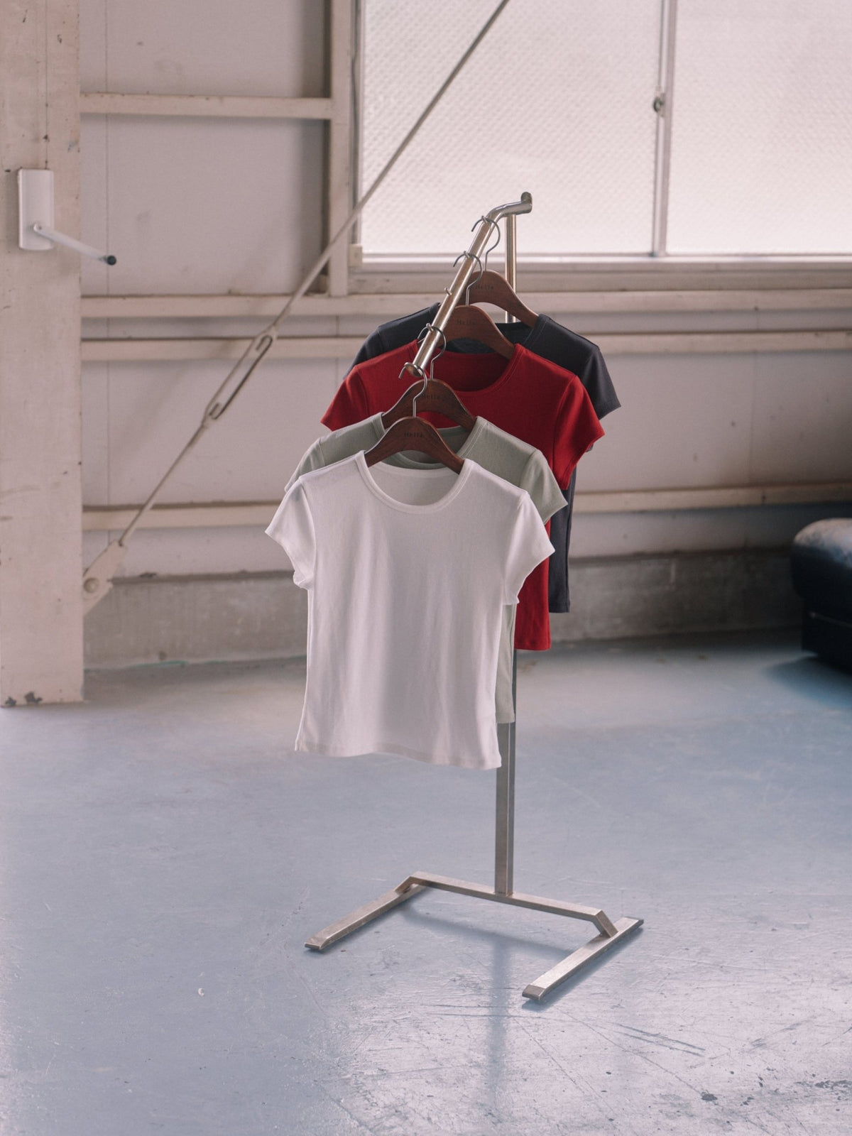 【Hella 2027 SS】compact rib tee - 4月下旬頃発送 - Champdelarose