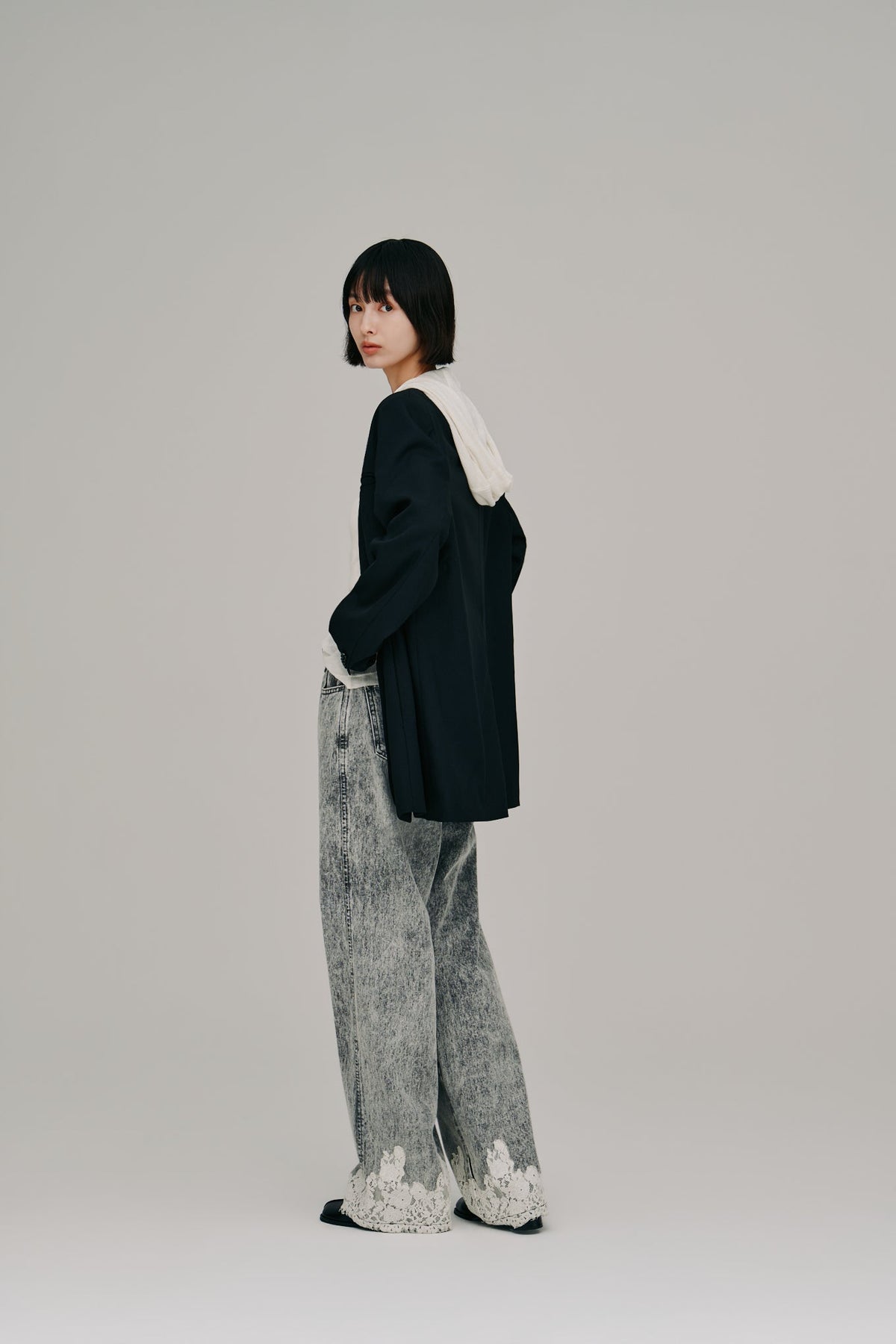 【Hella 2027 SS】lace hem denim pants - 2月下旬頃発送 - Champdelarose