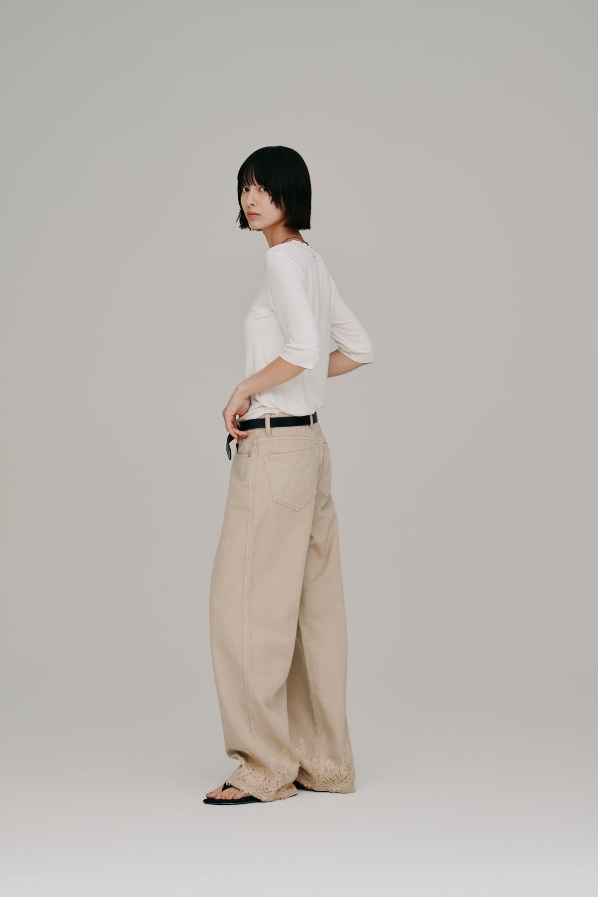 【Hella 2027 SS】lace hem denim pants - 2月下旬頃発送 - Champdelarose