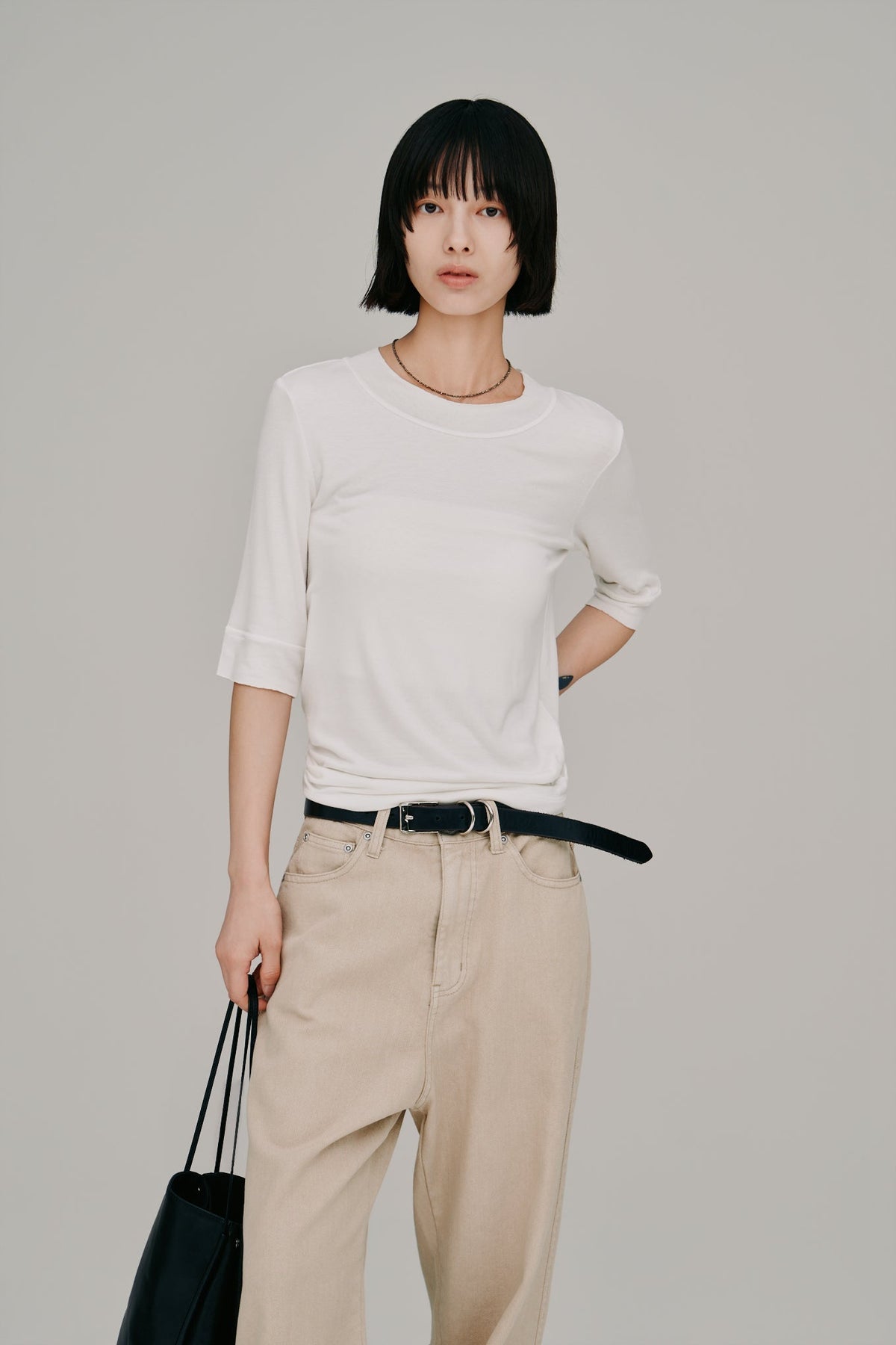 【Hella 2027 SS】overlock neck tee - 5月下旬頃発送 - Champdelarose