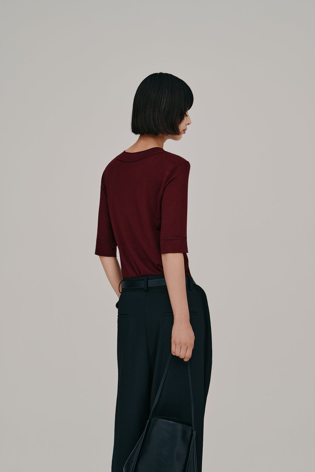 【Hella 2027 SS】overlock neck tee - 5月下旬頃発送 - Champdelarose