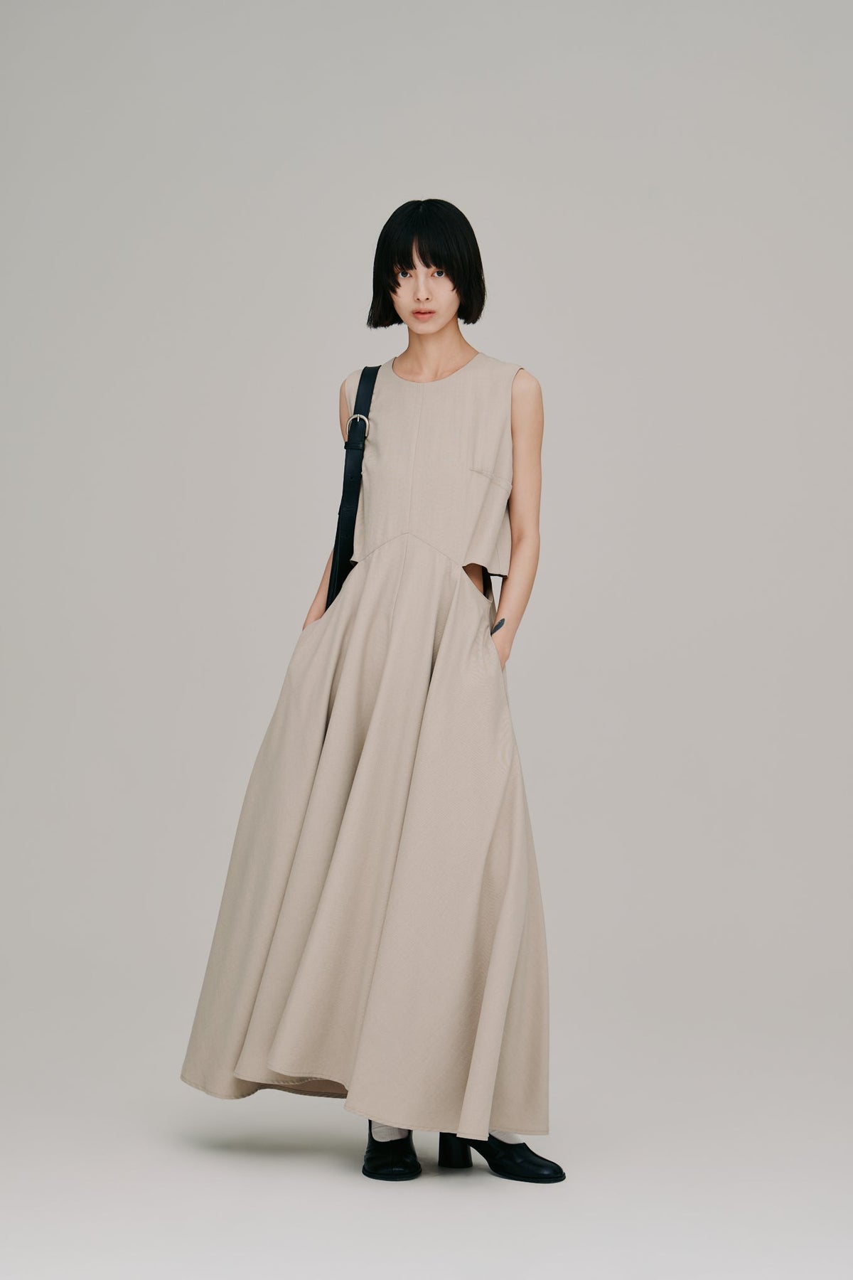 【Hella 2027 SS】side slash flare dress - 5月下旬頃発送 - Champdelarose