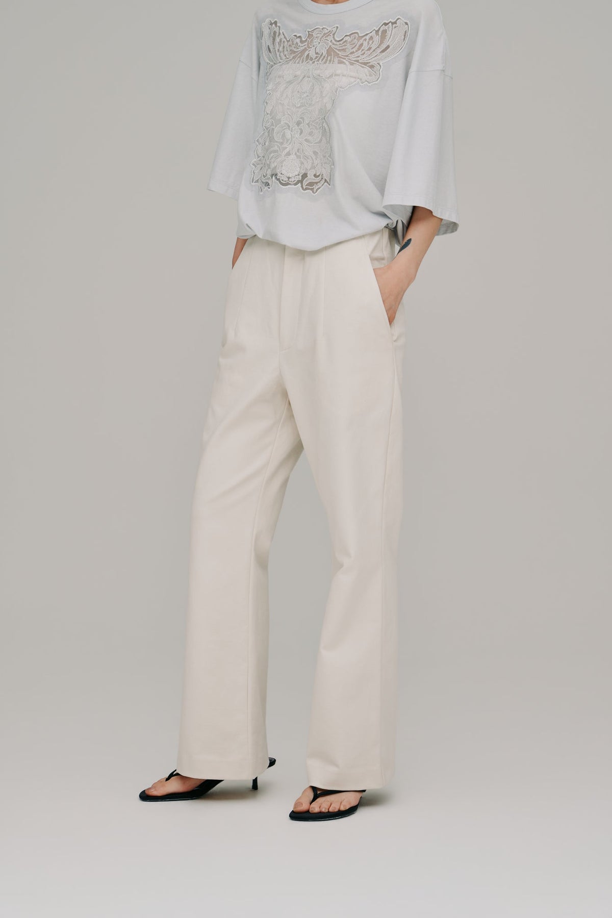 【Hella 2027 SS】stretch flare pants - 3月下旬頃発送 - Champdelarose