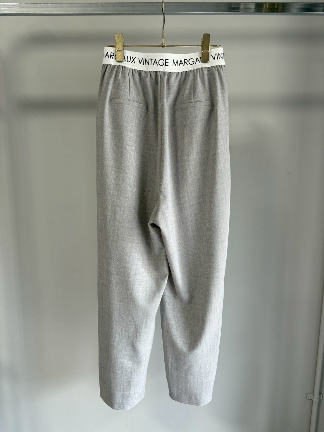 【MARGAUX 2026 SS】ウエストロゴタックパンツ - Champdelarose