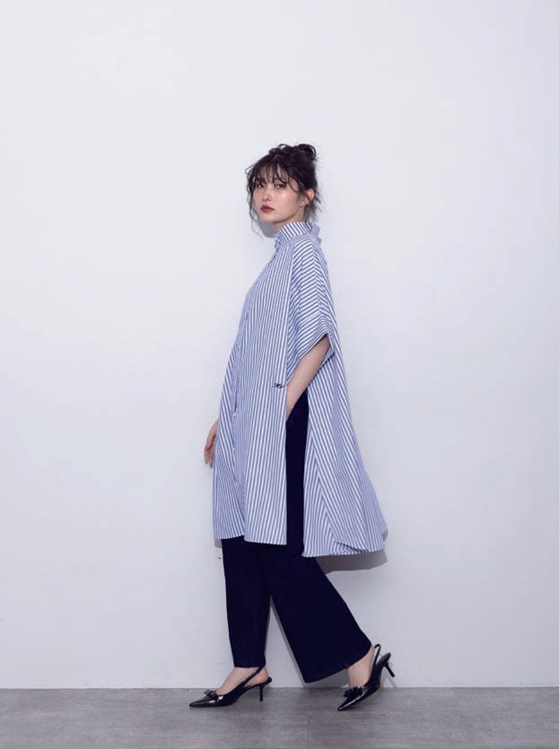 【MARGAUX 2026 SS】オーバースリットストライプシャツ - Champdelarose