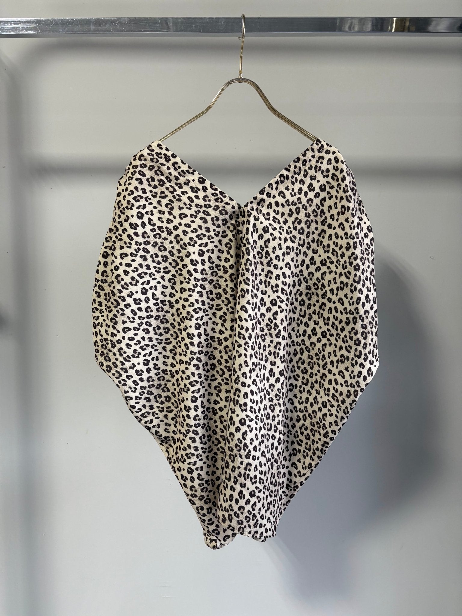 【MARGAUX 2026 SS】レオパードシャーリングトップス - Champdelarose