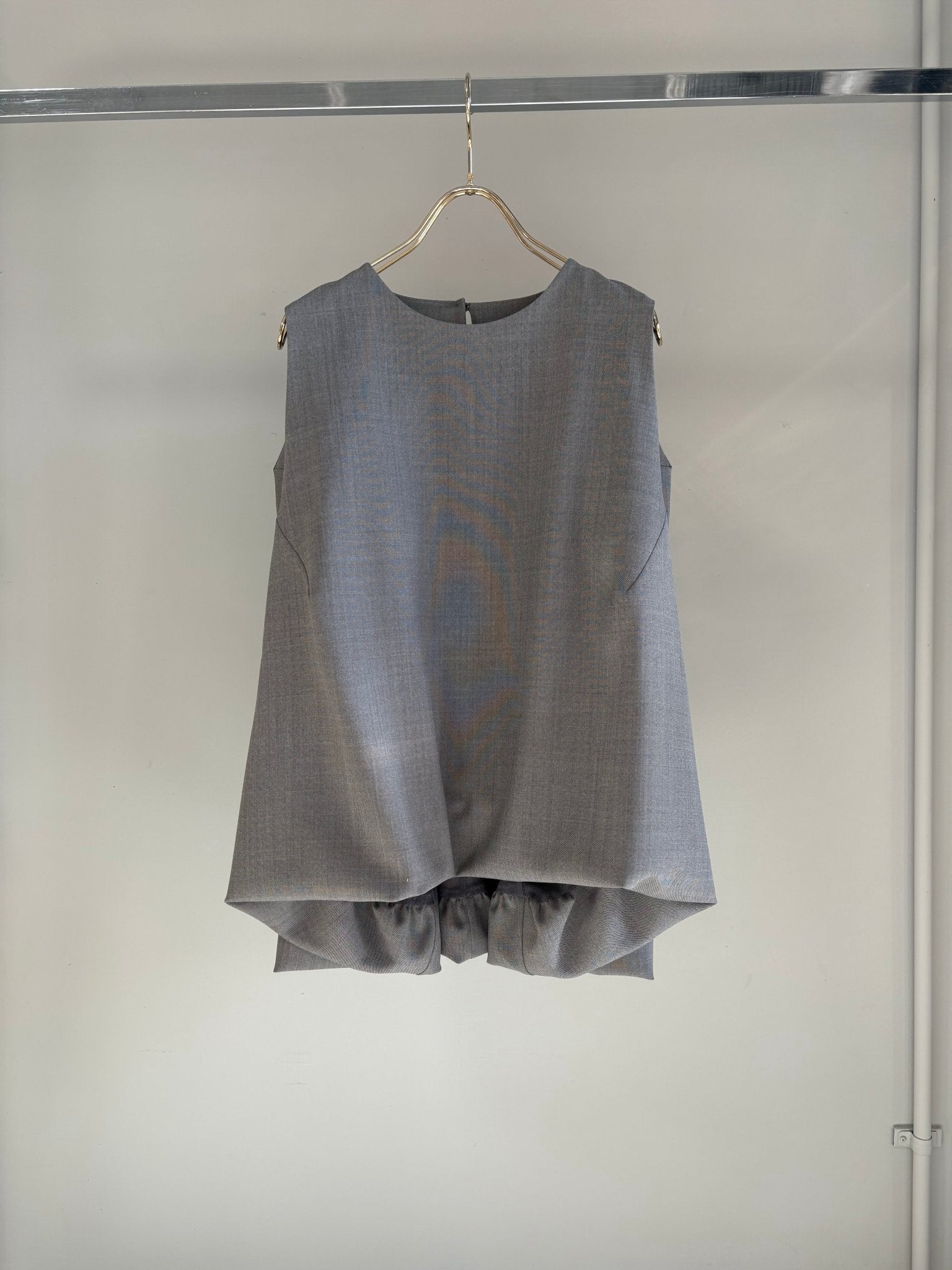 【MARGAUX 2026 SS】バルーンヘムノースリーブBL - Champdelarose