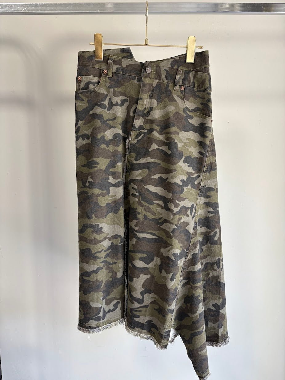 【MARGAUX VINTAGE 2026 PRE SPRING】カモフラスカート - Champdelarose
