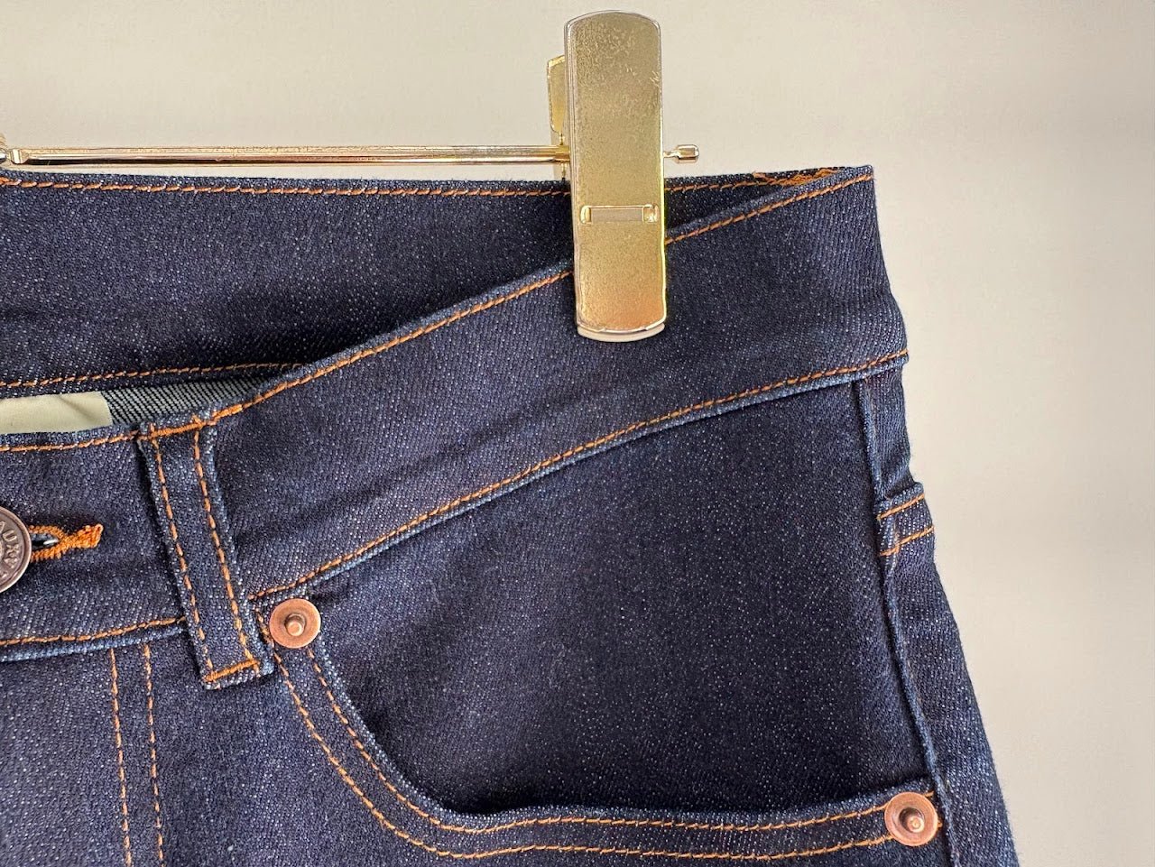 【MARGAUX VINTAGE 2026 PRE SPRING】onewash センター加工パンツ - Champdelarose