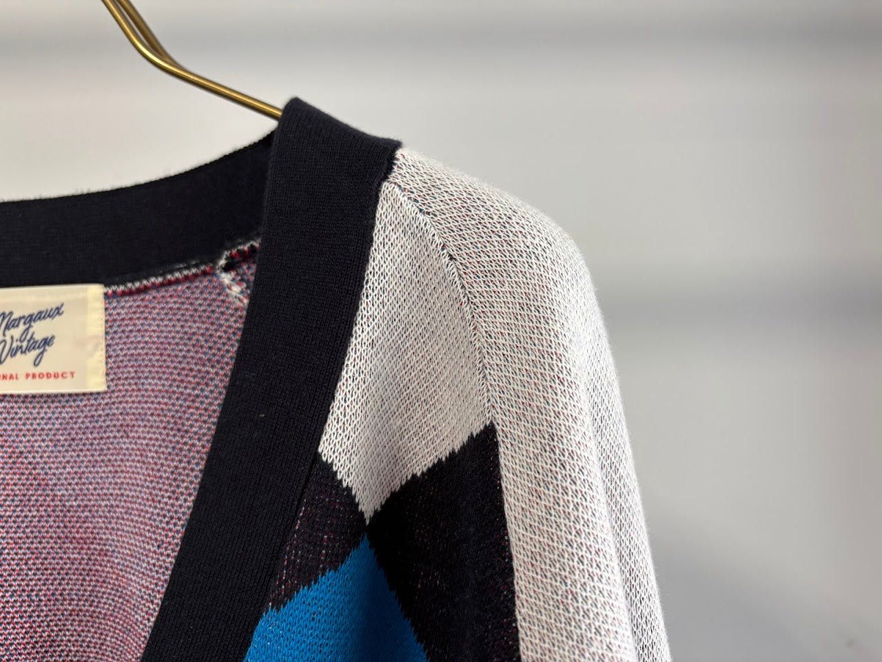 【MARGAUX VINTAGE 2026 PRE SPRING】アーガイルVネックカーディガン - Champdelarose