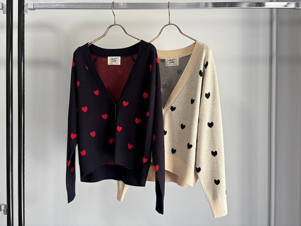 【MARGAUX VINTAGE 2026 PRE SPRING】ハート柄Vネックカーディガン - Champdelarose