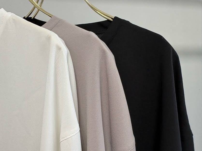 【MARGAUX VINTAGE 2027 PS】シアーロゴ刺繍ブラウス - 2月中旬頃発送 - Champdelarose