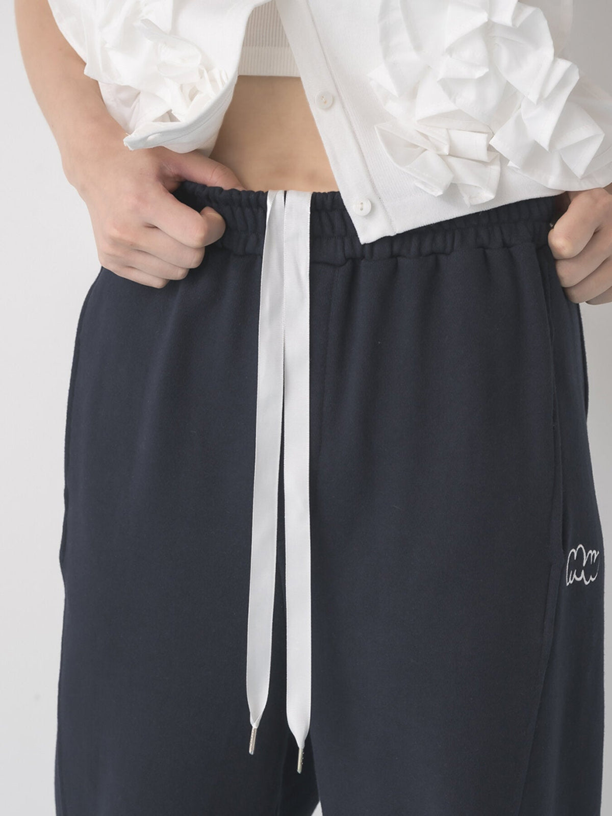 【Mewl 2027 PRE SPRING 】CURVY SWEAT PANTS - 1月中旬頃発送 - Champdelarose