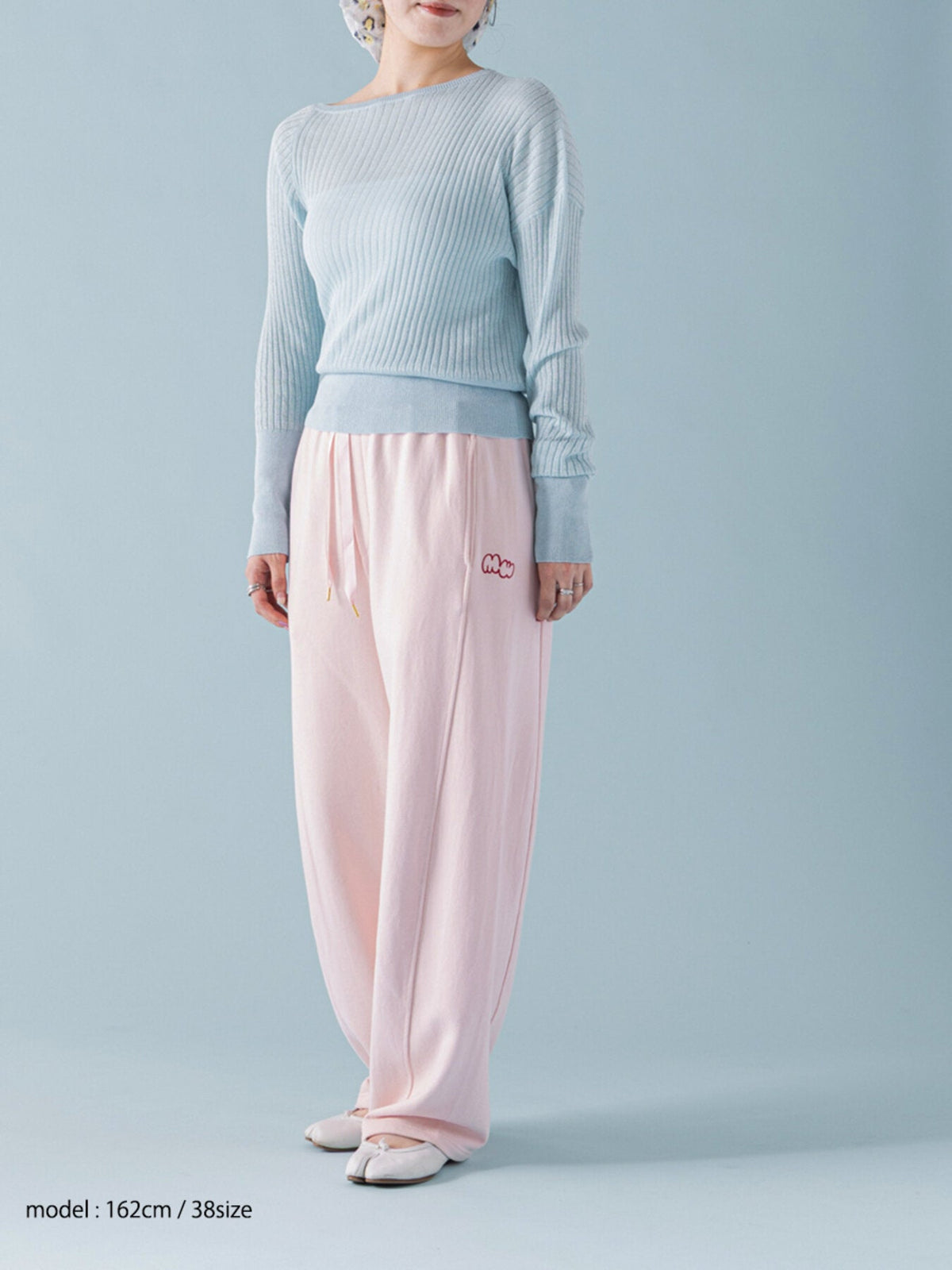 【Mewl 2027 PRE SPRING 】CURVY SWEAT PANTS - 1月中旬頃発送 - Champdelarose