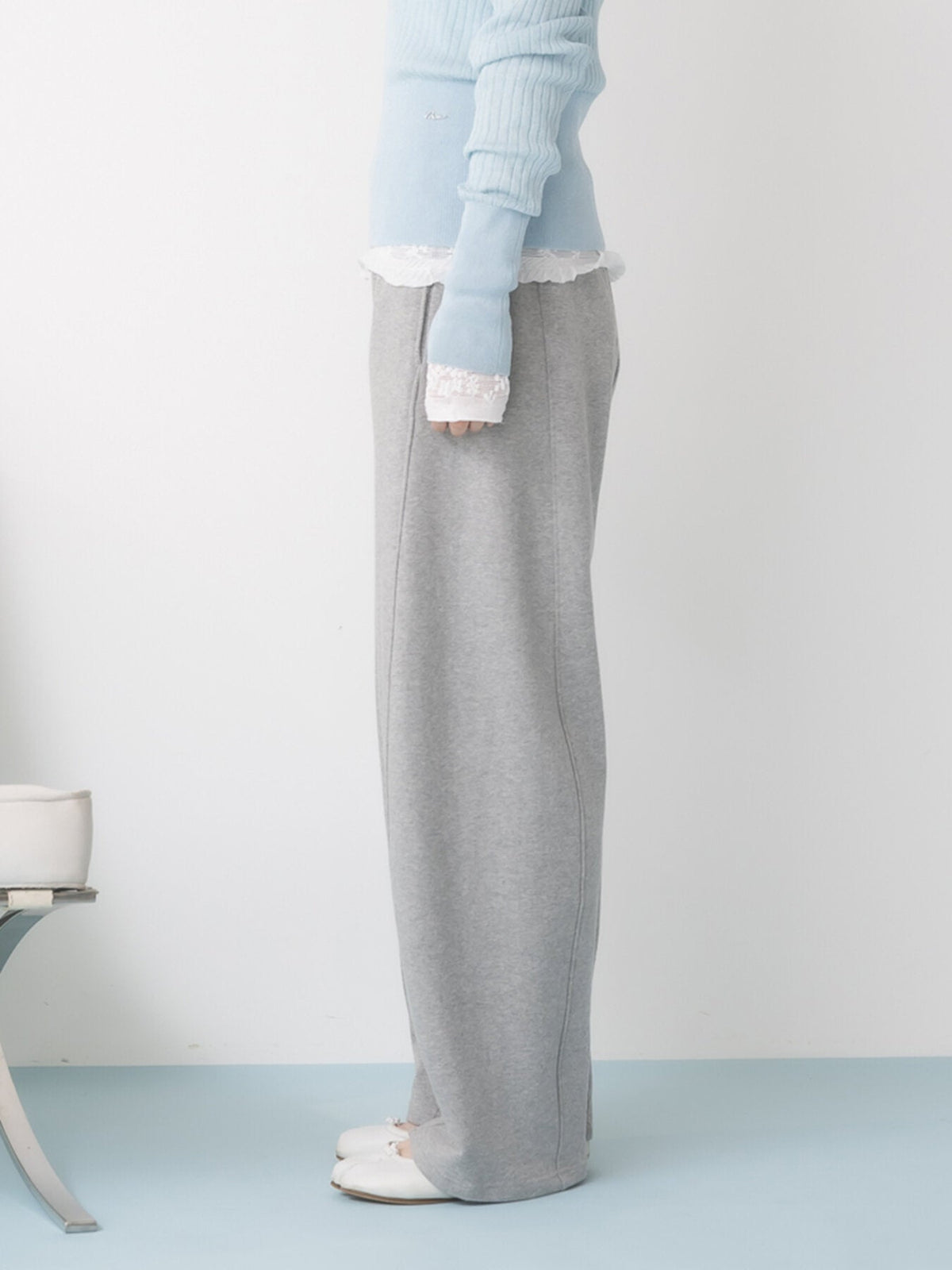 【Mewl 2027 PRE SPRING 】CURVY SWEAT PANTS - 1月中旬頃発送 - Champdelarose