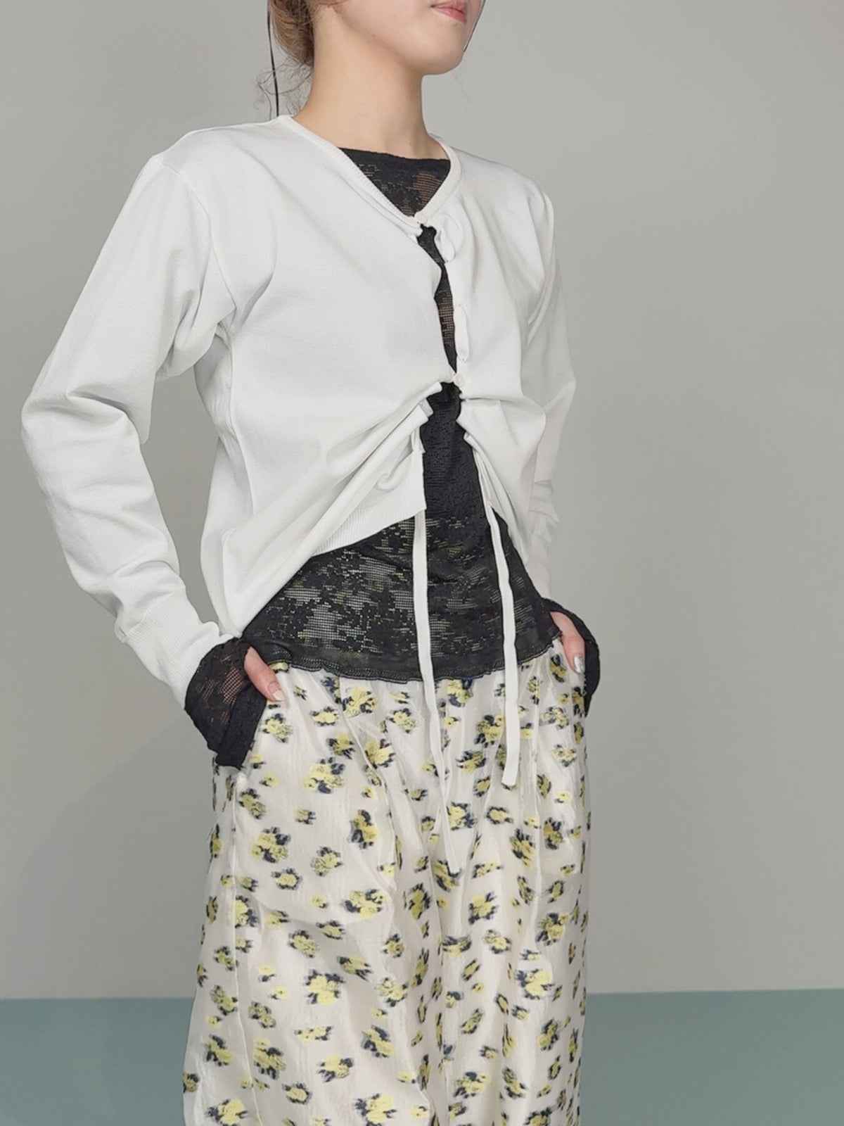 【Mewl 2027 PRE SPRING】DRAWSTRING CARDIGAN - 1月中旬頃発送 - Champdelarose