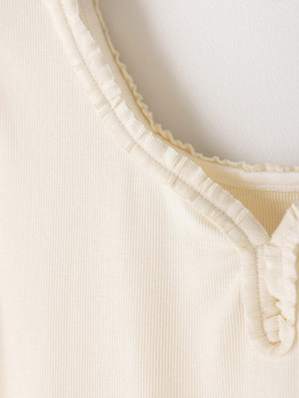 【Mewl 2027 PRE SPRING】FRILL TANK TOP - 1月中旬頃発送 - Champdelarose