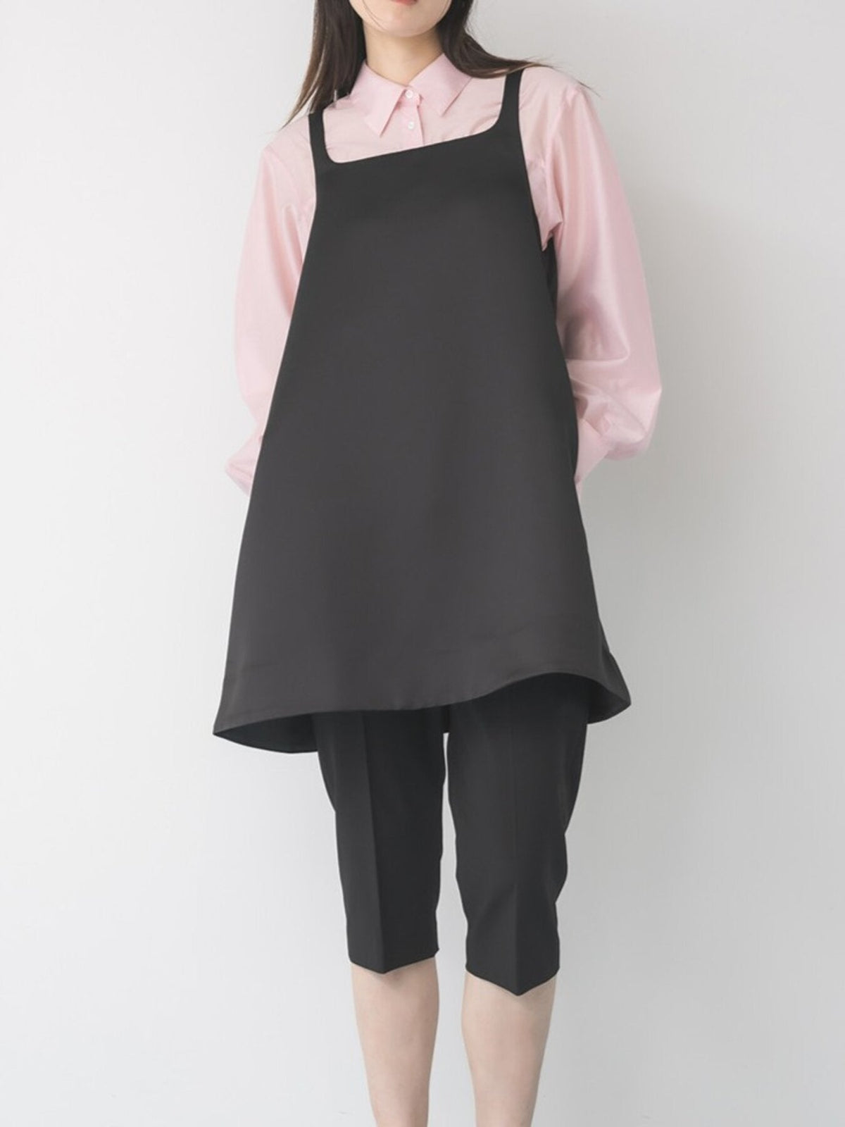 【Mewl 2027 PRE SPRING】LOOSE CAPRI PANTS - 1月中旬頃発送 - Champdelarose