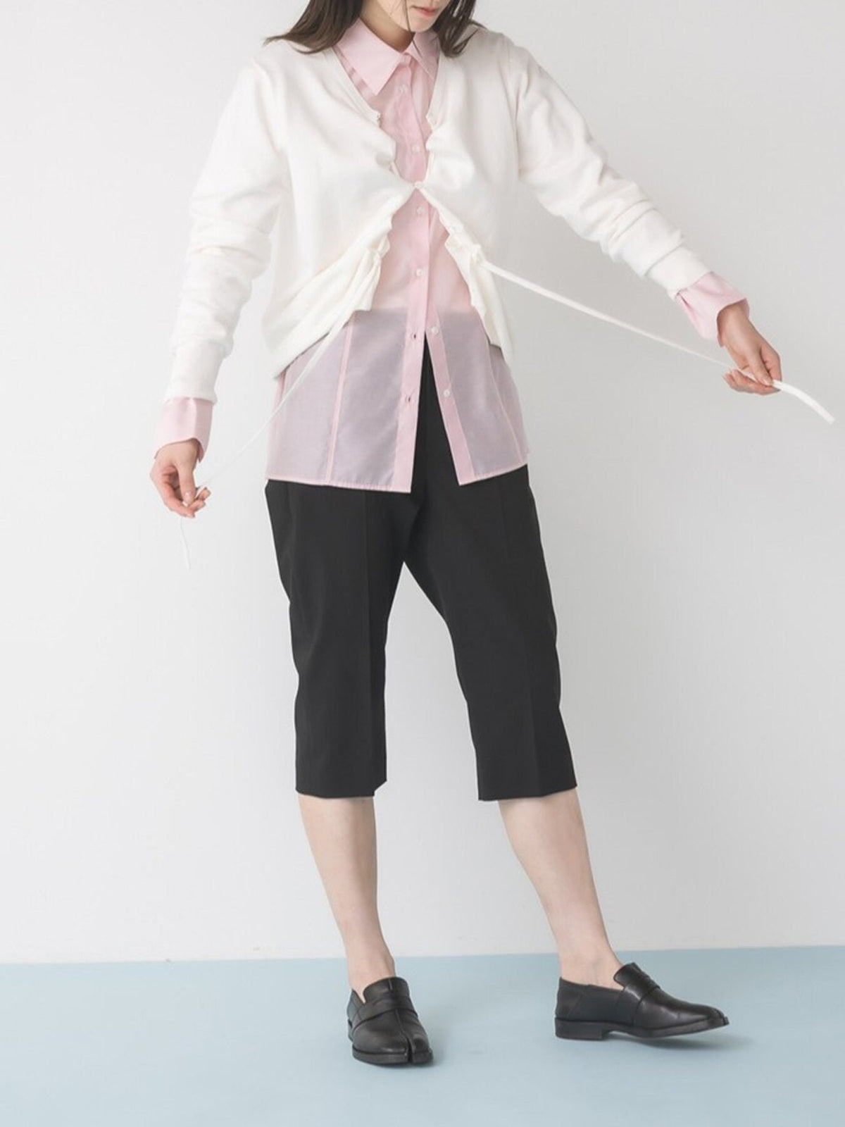 【Mewl 2027 PRE SPRING】LOOSE CAPRI PANTS - 1月中旬頃発送 - Champdelarose