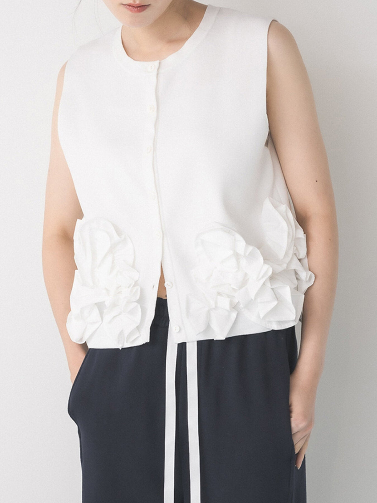 【Mewl 2027 PRE SPRING】PEPLUM KNIT VEST - 1月中旬頃発送 - Champdelarose
