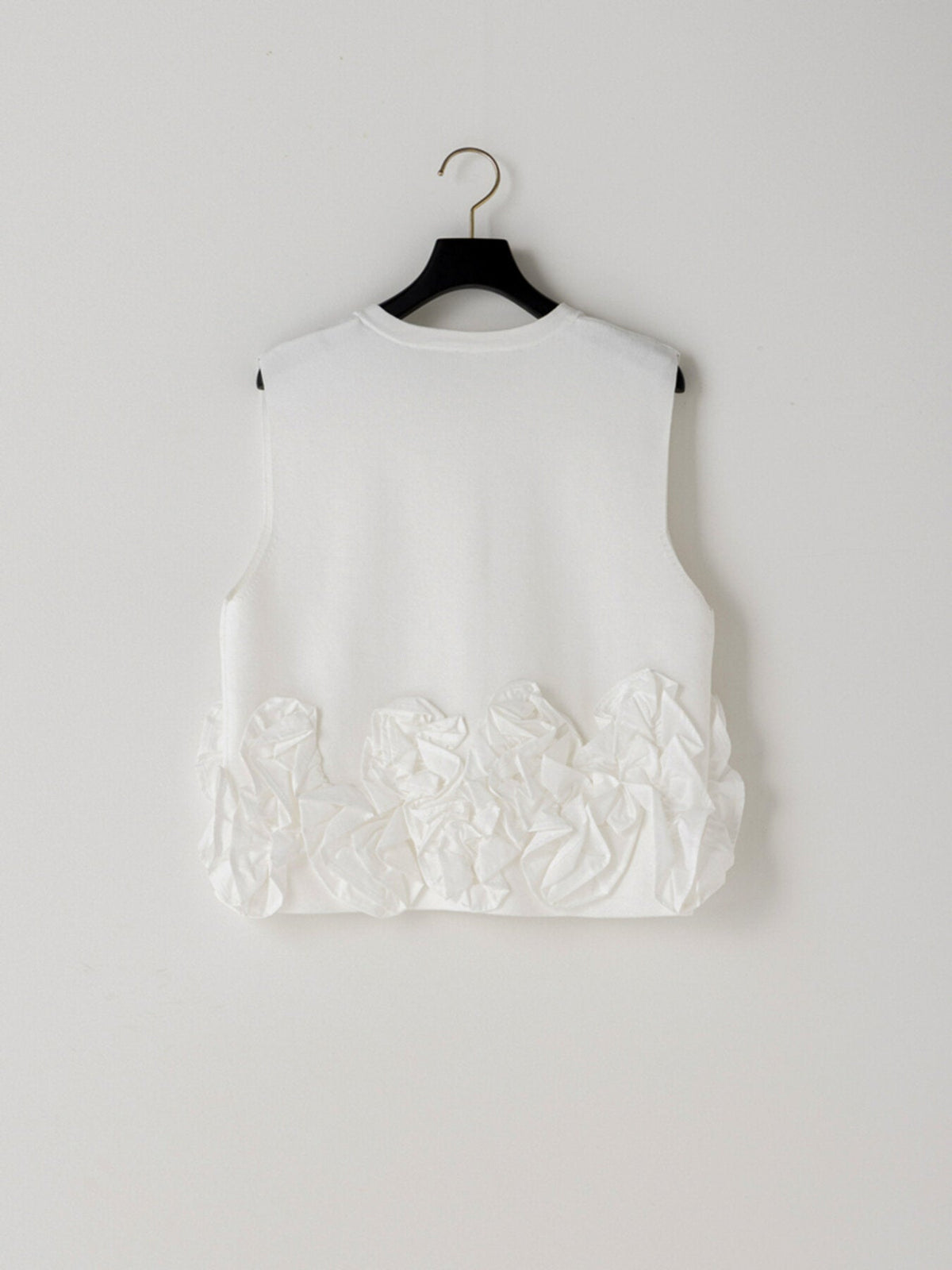【Mewl 2027 PRE SPRING】PEPLUM KNIT VEST - 1月中旬頃発送 - Champdelarose