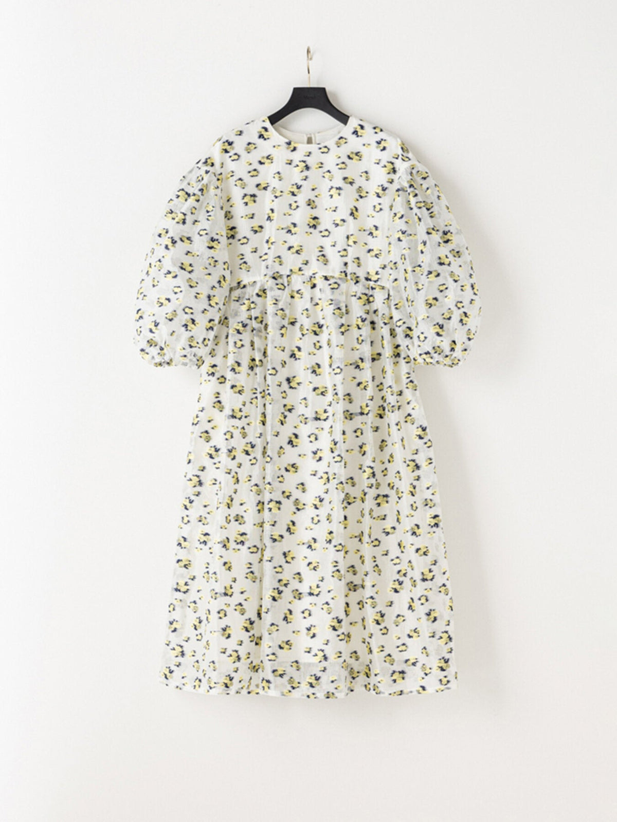 【Mewl 2027 PRE SPRING】SOFIA DRESS - 1月中旬頃発送 - Champdelarose