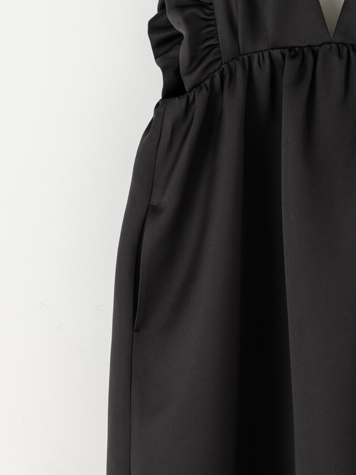 【Mewl 2027 PRE SPRING】THERESE DRESS - 1月中旬頃発送 - Champdelarose