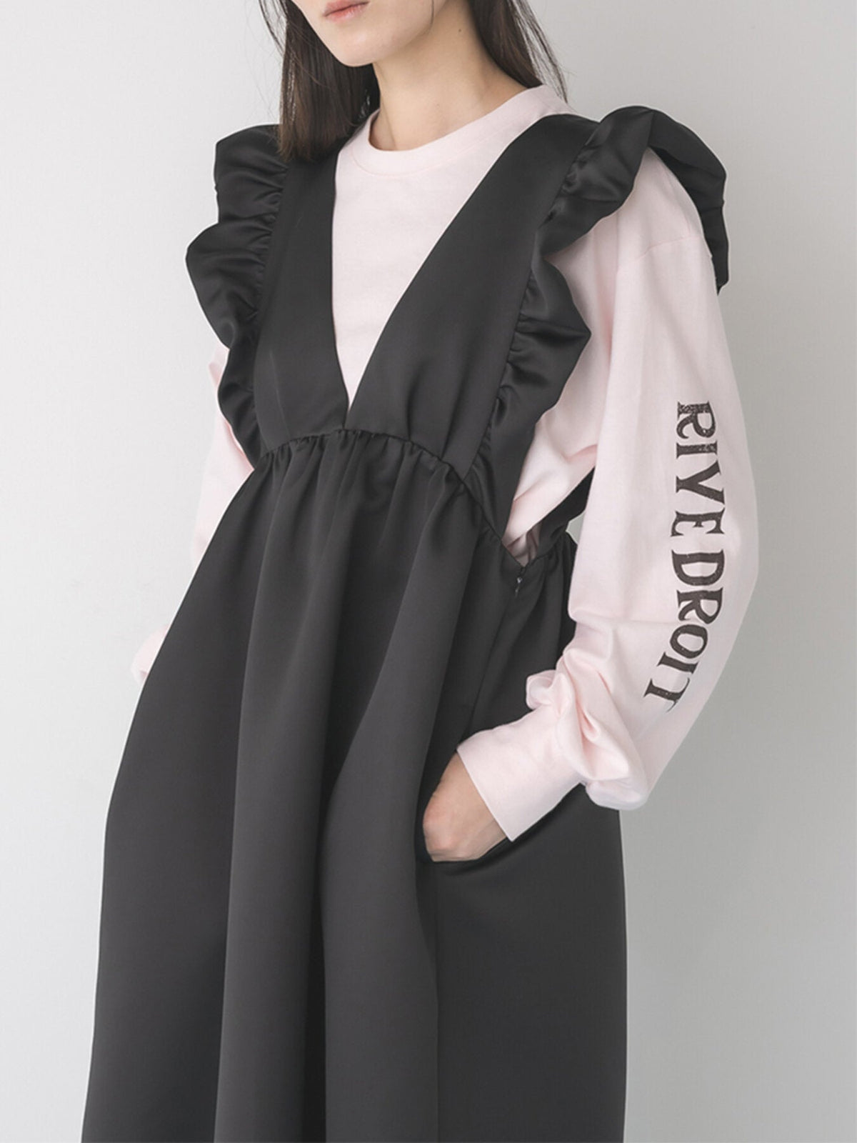【Mewl 2027 PRE SPRING】THERESE DRESS - 1月中旬頃発送 - Champdelarose