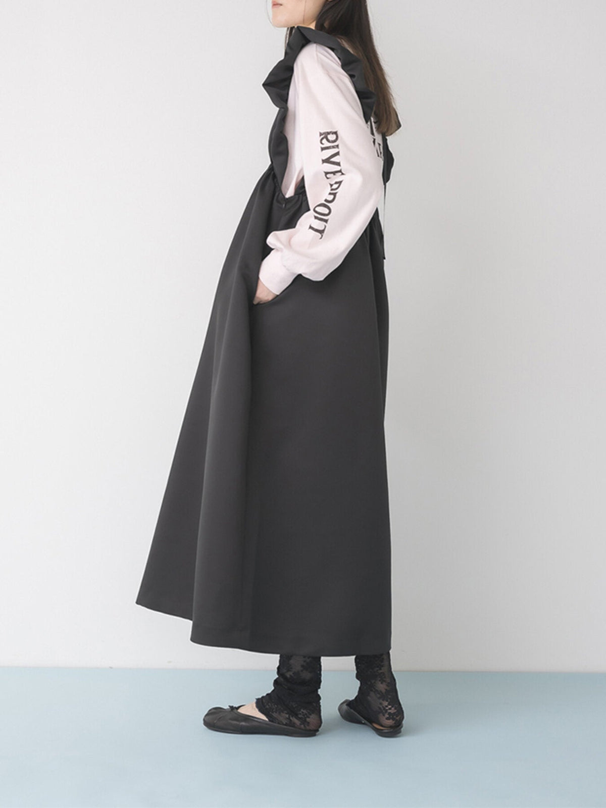 【Mewl 2027 PRE SPRING】THERESE DRESS - 1月中旬頃発送 - Champdelarose