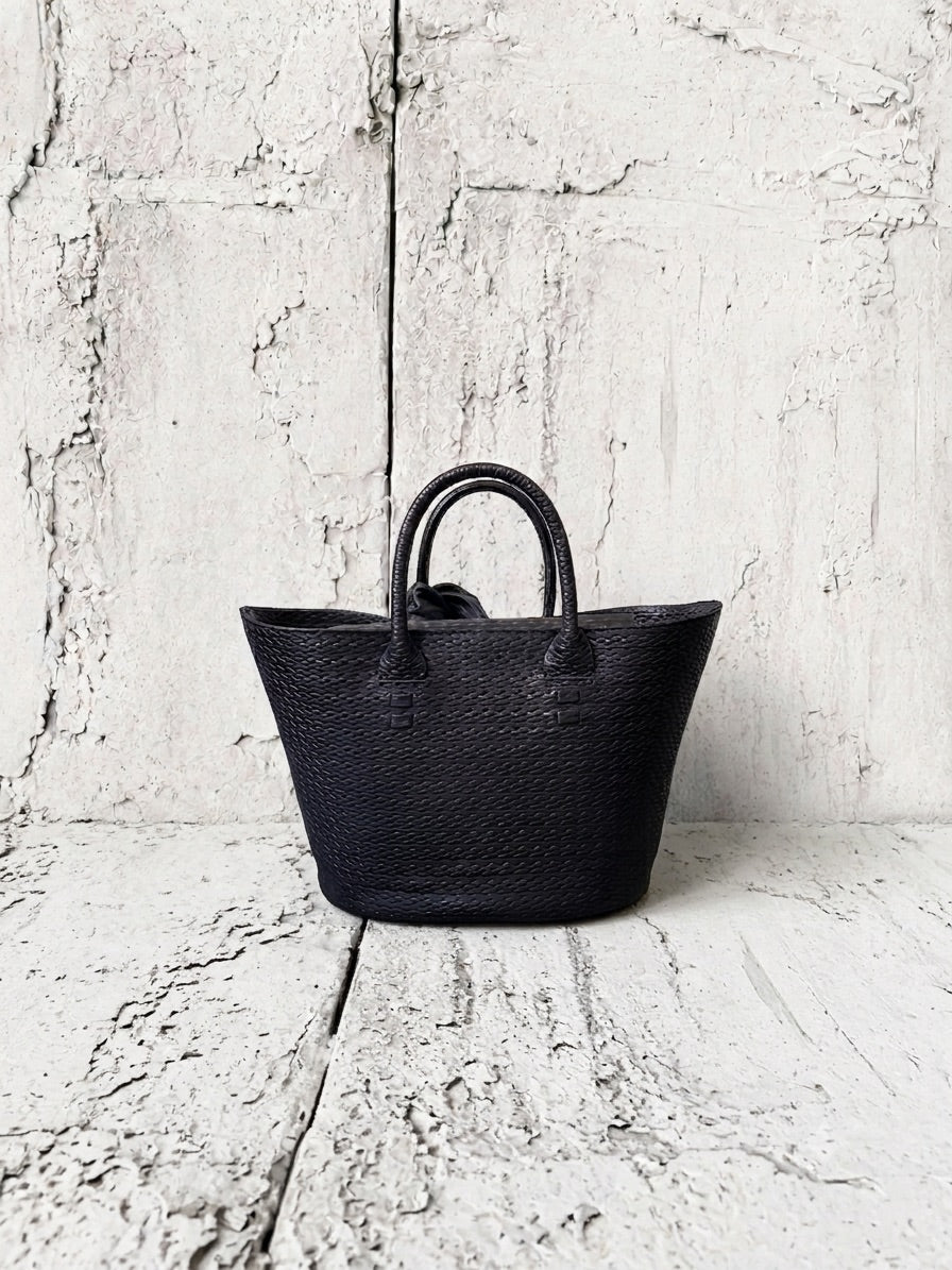 【M.U.L 2026-9】BASKET TOTE S leather stole - 編み込み型押し - Champdelarose