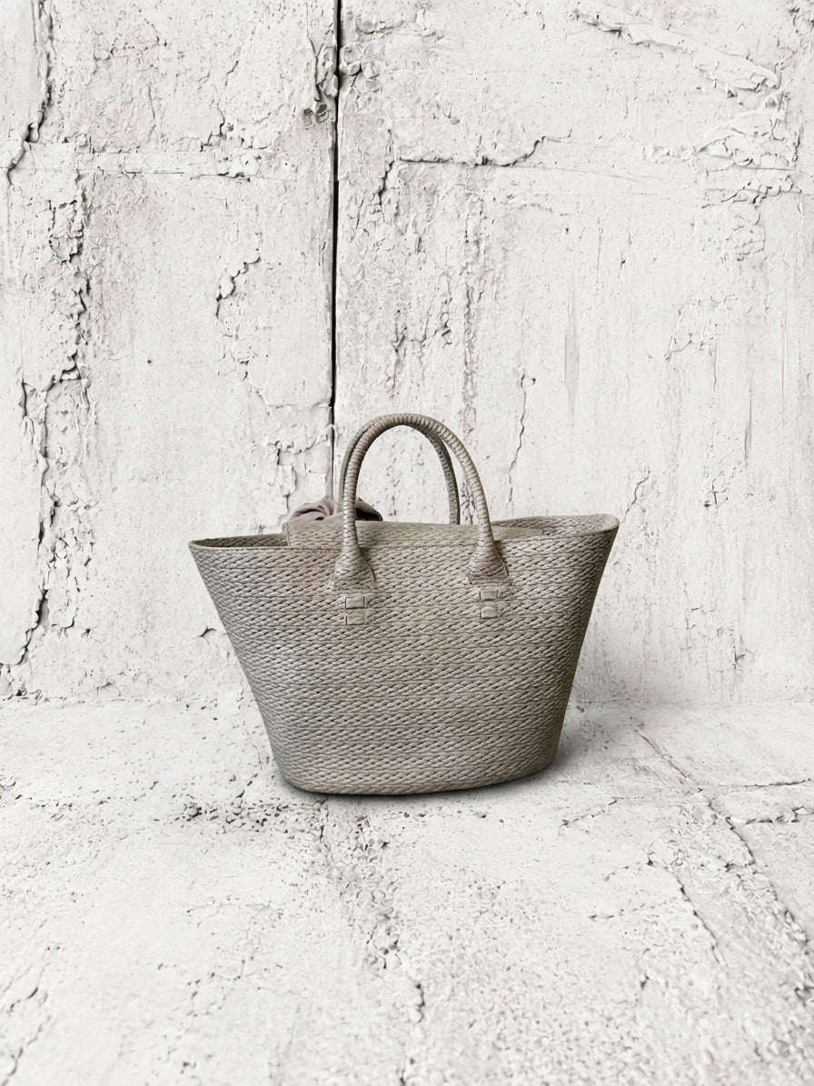 【M.U.L 2026-9】BASKET TOTE S leather stole - 編み込み型押し - Champdelarose
