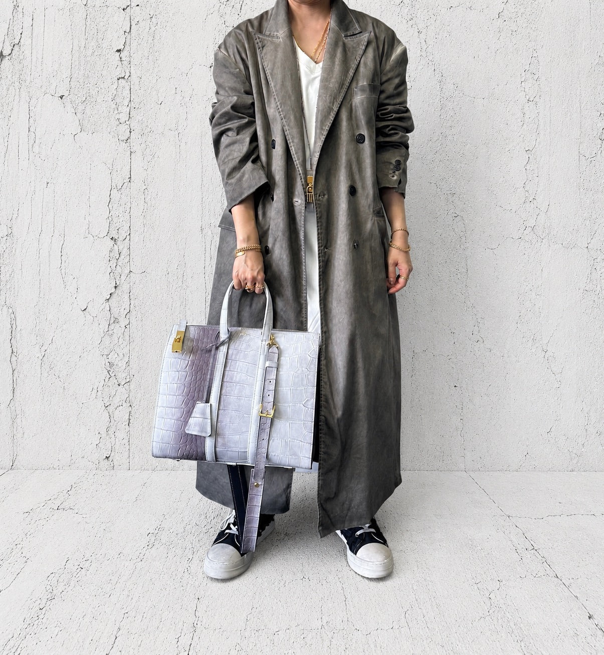 【M.U.L 2026-9】BOSTON BAG M - ホワイトヌバックブラウン汚し加工 クロコダイル型押し - Champdelarose