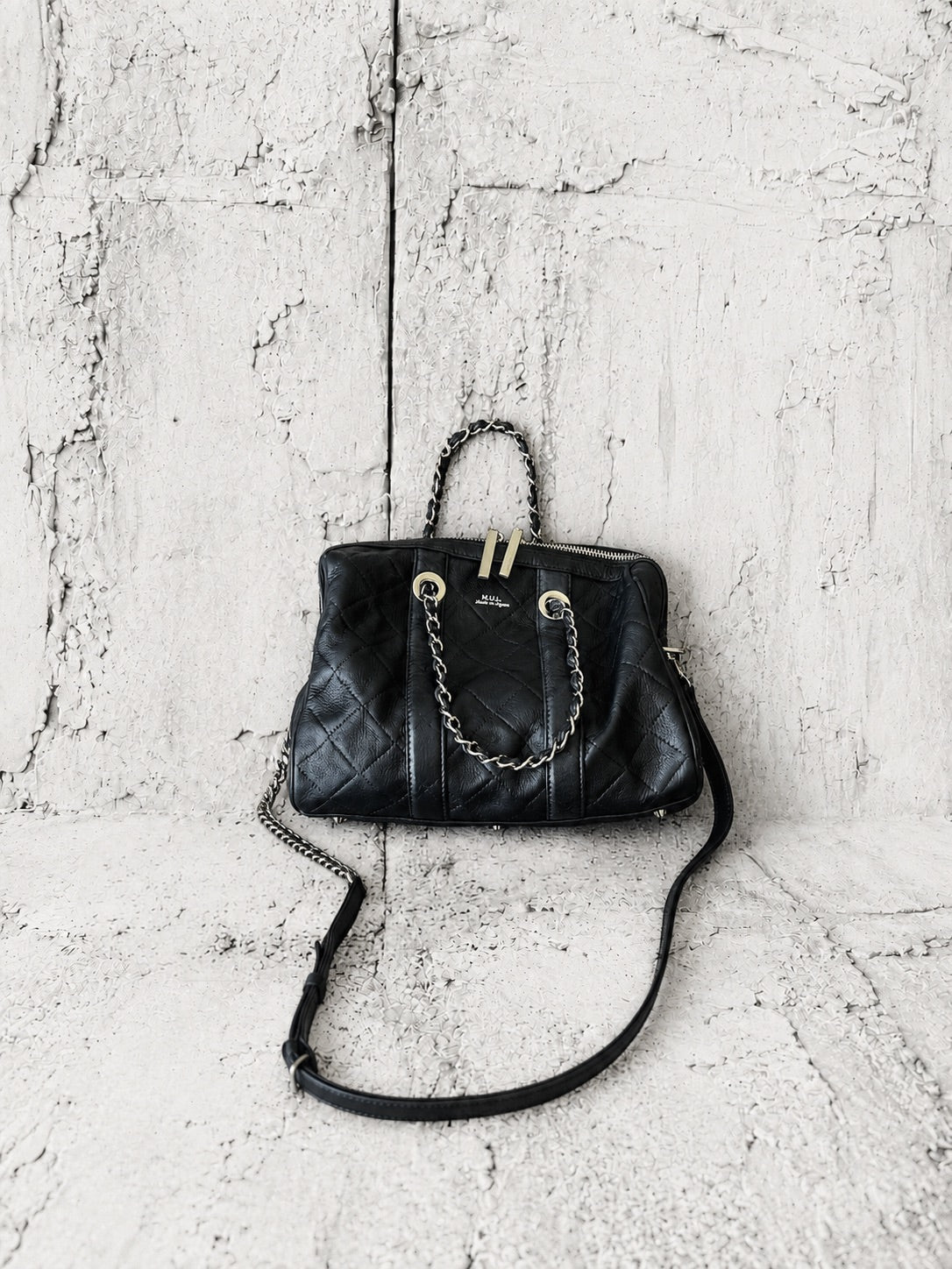 【M.U.L 2026-9】CHAIN BOSTON BAG - Black キルティング型押し - Champdelarose