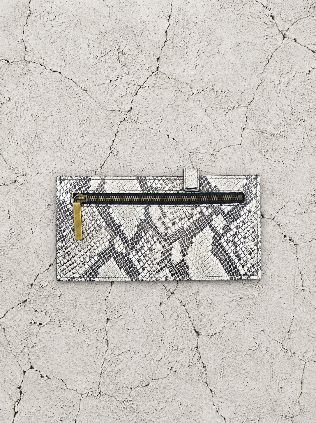 【M.U.L 2026-9】FLAT LONG WALLET - 転写Python - Champdelarose