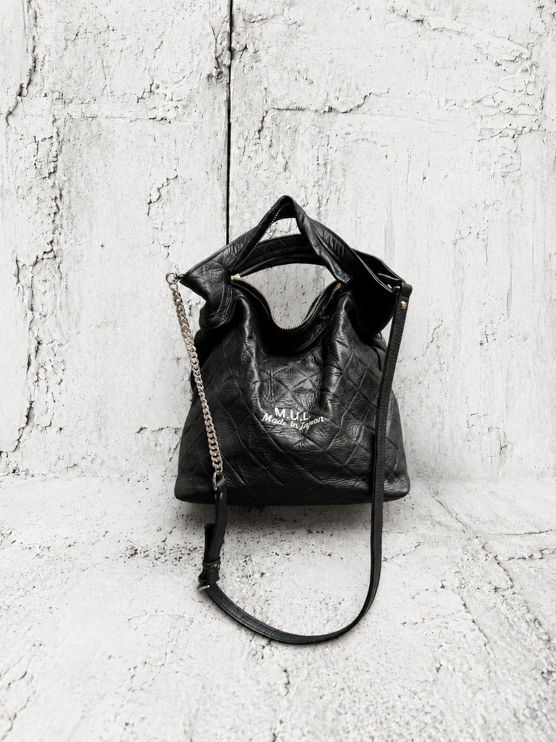 【M.U.L 2026-9】FOLDABLE 3WAY TOTE - Black キルティング型押し - Champdelarose