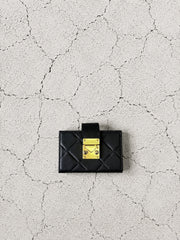 【M.U.L 2026-9】LOCK LINE CARD CASE - Black キルティング型押し - Champdelarose