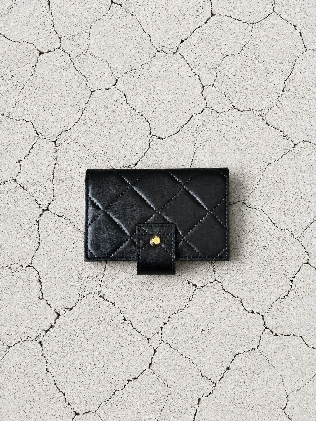 【M.U.L 2026-9】LOCK LINE CARD CASE - Black キルティング型押し - Champdelarose