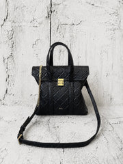 【M.U.L 2026-9】LOCK LINE SQUARE FLAP TOTE S - Black キルティング型押し - Champdelarose