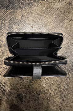 【M.U.L. 2026.3】HALF ROUND WALLET - BLACK SILVER COATING - Champdelarose